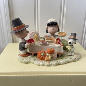 Lenox Peanuts ‘Giving Thanks’ Thanksgiving Figurine